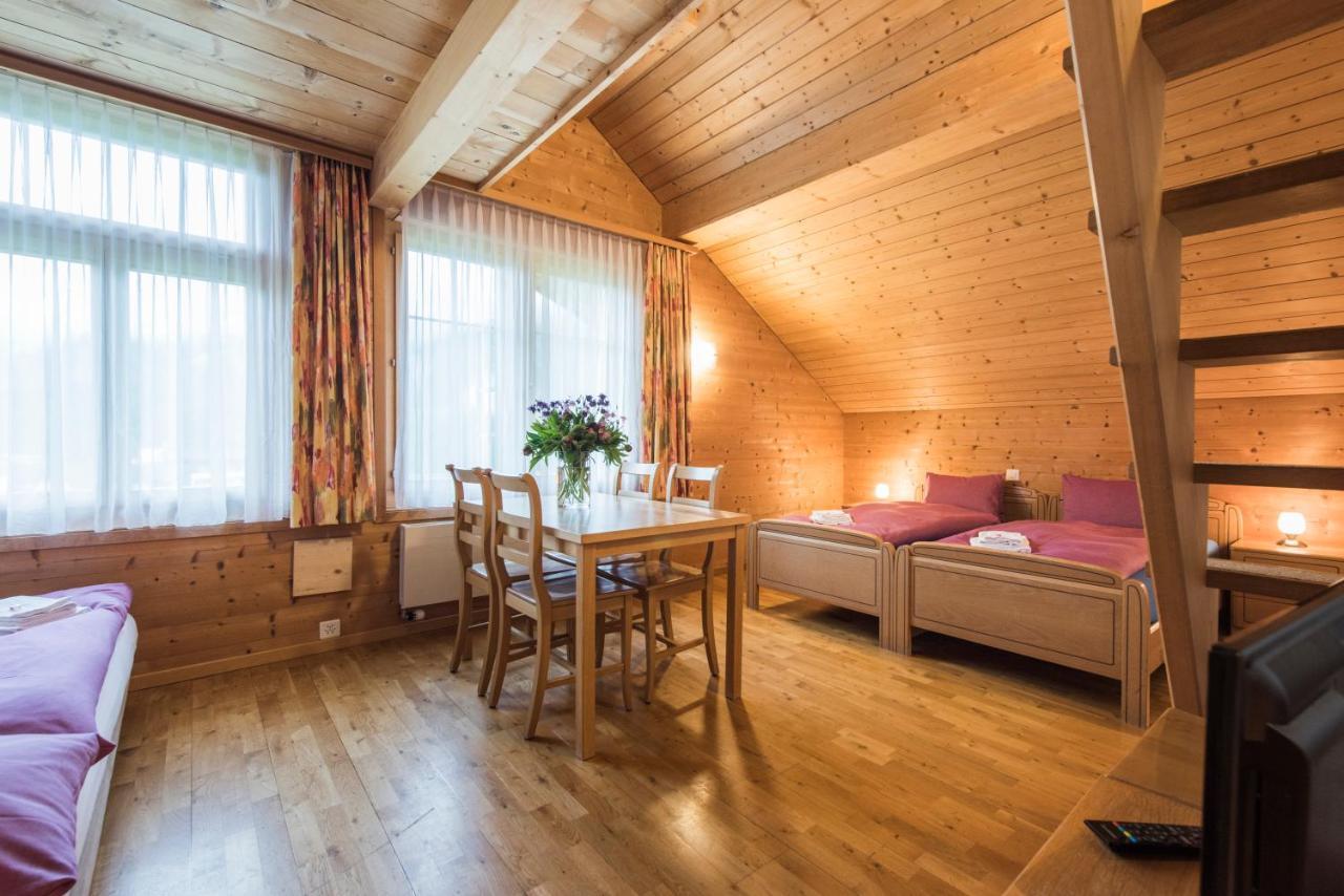 Hotel Alpenrose Beim Ballenberg Hofstetten bei Brienz 外观 照片