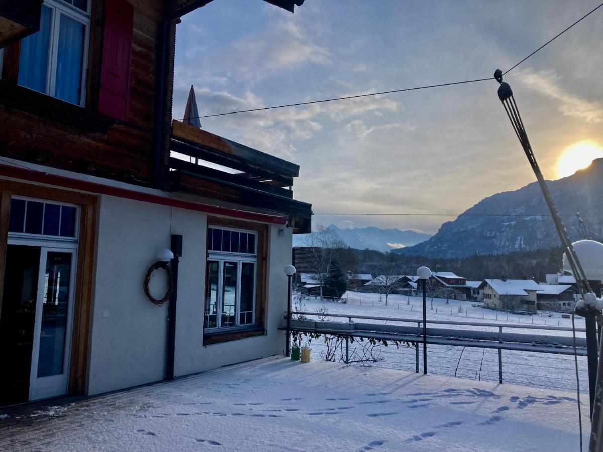 Hotel Alpenrose Beim Ballenberg Hofstetten bei Brienz 外观 照片